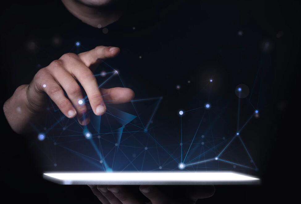 为什么萧策安受不了沈兰舟的眼神 萧策安干哭沈兰舟车